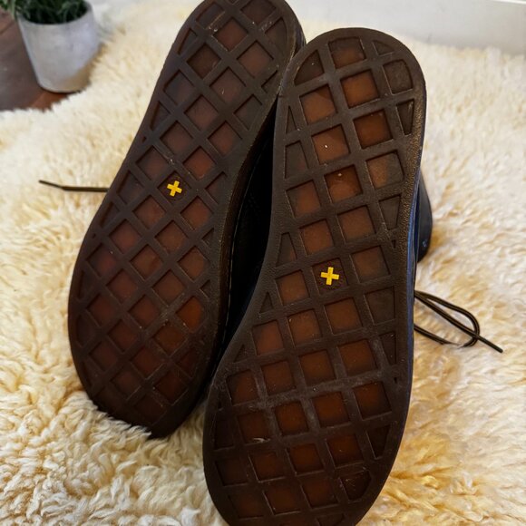 Doc Martens Tehani Boot - GUC - Size 9 - Picture 4 of 6